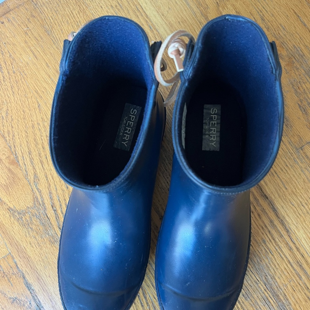 Sperry Navy Walker Turf Rain Boots - Picture 5 of 7